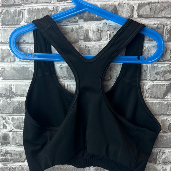 Nike Women's Black and Gold Sports Bra - Picture 5 of 8